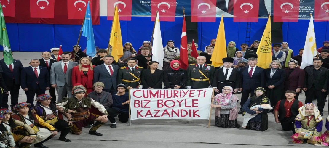 CUMHURİYET BAYRAMI COŞKUYLA KUTLANDI