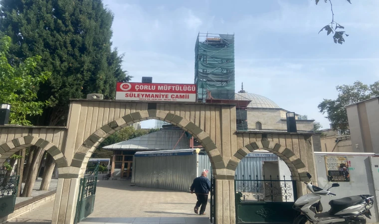 Tarihi Camiye Tarihi Dokunuş
