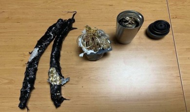 Sınırda kaçak altın ele geçirildi