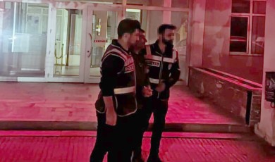 Yurt geneline aranılan bilişim ve kredi kartı dolandırıcısı Malkara’da yakalandı