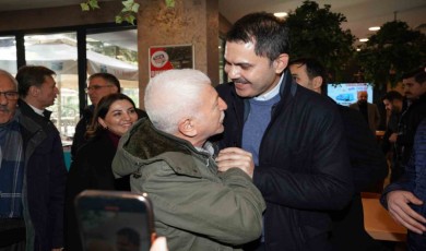 Murat Kurum’a Bahçelievler Belediyesi Sosyal Tesisleri’nde vatandaşlardan yoğun ilgi