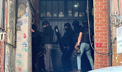 Çağlayan’daki saldırı girişiminin ardından İdil Kültür Merkezine terör operasyonu: 3 gözaltı