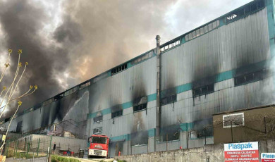 Tekirdağ’daki fabrika yangını kontrol altına alındı