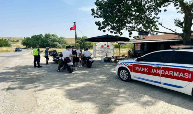 Tekirdağ’da emniyet şeridini ihlal eden 9 kişiye 65 bin lira ceza