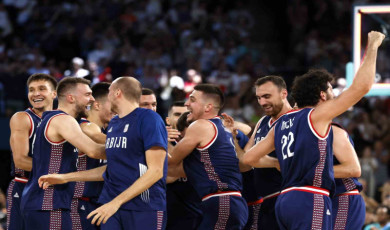 Basketbolda bronz madalyanın sahibi Sırbistan oldu