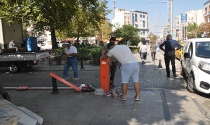 Kırılan Bozulan Bariyerler Tekrar Tamir Edildi