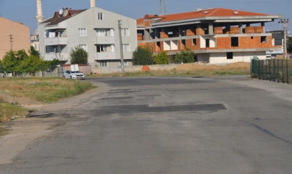 Kumru Caddesi’nde Çukurlar Kapatıldı