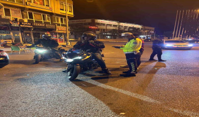 Motosiklet sürücülerine sıkı denetim
