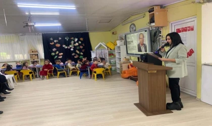 Hayırsever İvaz, Yaptırdığı Okulda Anıldı