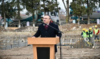 Vali Soytürk İlkokul Temel Atma Törenine Katıldı