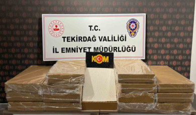 Tekirdağ’da 75 bin adet dolu makaron ele geçirildi