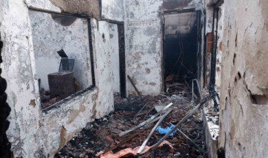 Evinde çıkan yangında hayatını kaybetti