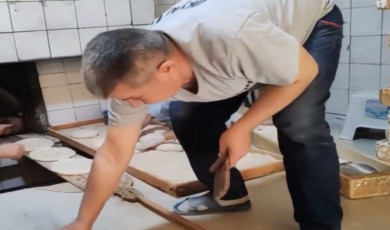 Çanakkale’de terlikle pide tezgahının üstünde üretim yapılan fırına 105 bin TL ceza