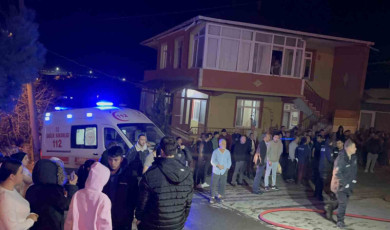 Çorlu’da korkutan yangın: 1’i ağır 5 kişi dumandan etkilendi