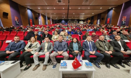 Başkan Sarıkurt “Bugünün Bilimi Yarının Sağlığı” Seminerine Katıldı