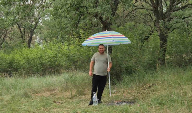 Hasköy’de yarım asırlık gelenek: Mangalları şemsiye ile korudular