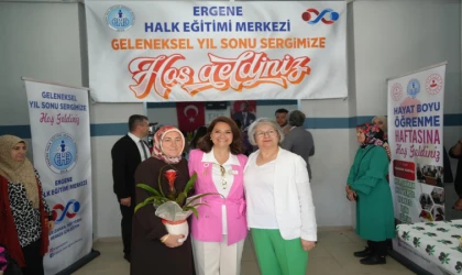 “Her Desen Bir Dünya” Sergisi Büyük İlgi Gördü