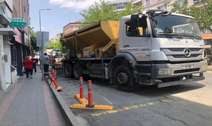 Büyükşehir Kazılan Yerin Asfaltını Attı