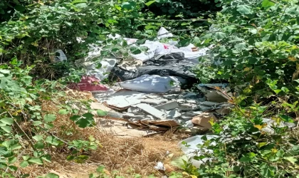 Sahil ve Piknik Alanlarında Çöp Eksik Olmuyor