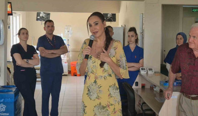 Tekirdağ’da diyaliz hastalarına zihinsel egzersiz desteği: Hastalara Şenkal sürprizi