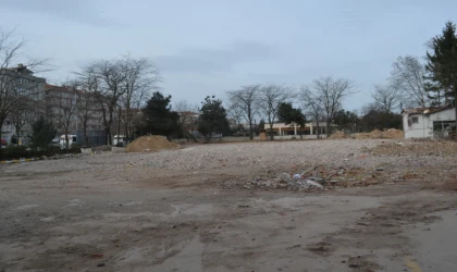 3 Yıldır Okul Yapılması Bekleniyor!