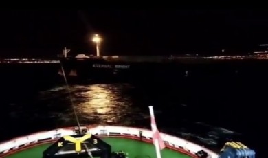 Çanakkale Boğazı’ndan geçen kuru yük gemisi makine arızası yaptı