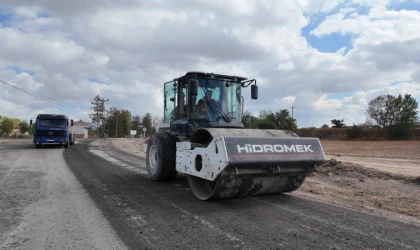 Yol Çalışmaları Devam Ediyor