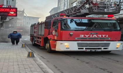 Apartmanın Bodrum Katında Korkutan Yangın