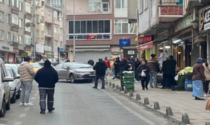 Motosiklete Çarpmamak İçin Kaldırıma Çıktı