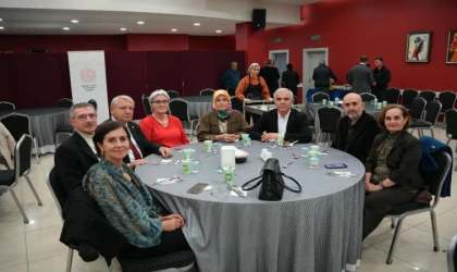 Muhtarlar Yeni Yıl Yemeği Düzenledi