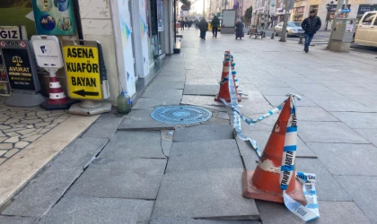 Omurtak Caddesi’ne Yakışmayan Görüntüler