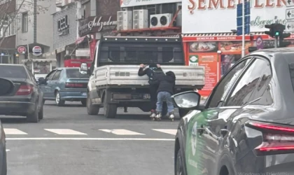 Patenci Çocuklardan Tehlikeli Yolculuk