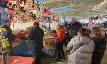 CHP Pazarcı Esnafını Ziyaret Etti