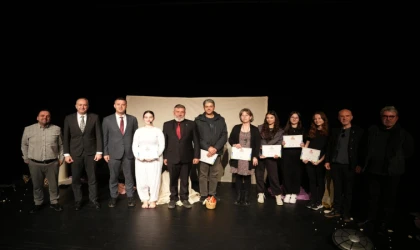 Çorlu’da Perde Gençler İçin Açıldı