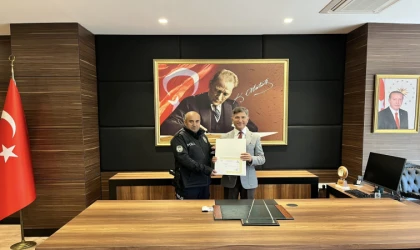Kaymakam Erten’den Polis Memuruna Başarı Belgesi