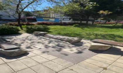 Parklara Zarar Verilmesine Başkan Sarıkurt Sitem Etti