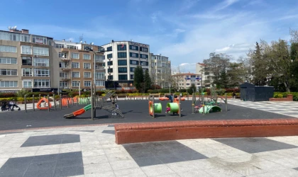 Parktaki Bu Görüntüler Tehlike Oluşturuyor