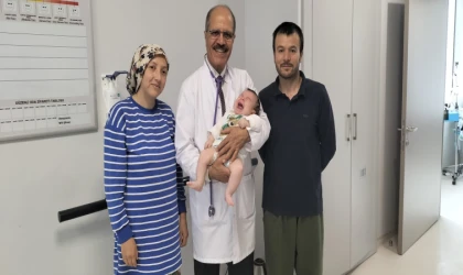 3 Aylık Bebek Sağlığına Kavuştu