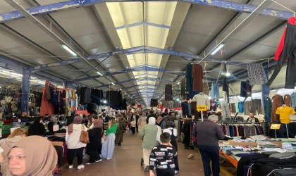 Pazar Yerlerinde Bayram Yoğunluğu Yaşandı