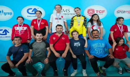 Tekirdağlı Güreşçiler Önemli Başarılara İmza Attı