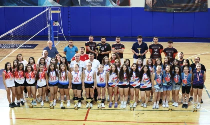 Voleybolcular İçin Ödül Töreni Düzenlendi