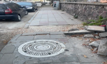 Altyapı Kurumları Kazıyor, Yollar Öylece Kalıyor