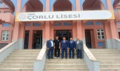 Erdoğan Çorlu Lisesini Ziyaret Etti