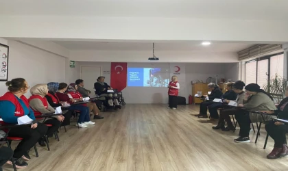Kızılay’da Engelsiz Yaşam Kültürü Eğitimi Verildi